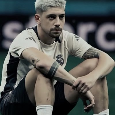 Huy1889657's profile picture. 