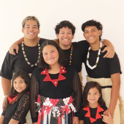 TomasiHasson's profile picture. Davis High School Utah🏔// C/O 2026 🎓// 6’2, 280lbs // bench 365 // - Center Lineman - // GPA 3.7 //  ✝️🇹🇴