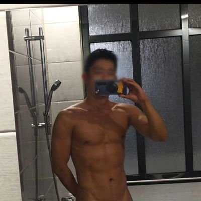 🔞I don't reply if you don't have a picture. I like muscles. DM me if you want to shoot!
#on prep 슬근이상 좋아함.. 촬영하실분만 Dm! 사진없으면 답 안함! 뱃살없는 사람만! 80.76. 아저씨