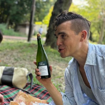 Js_travel_japan's profile picture. 日本中を旅するYouTube やってます。お酒が好き。よろしくプリーズ。