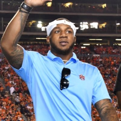 Former Washington Redskins NFL Corner / Nickel . Auburn Alum . ( 2 Degrees ) . Coach / Personal Trainer instagram: theregoesholsey