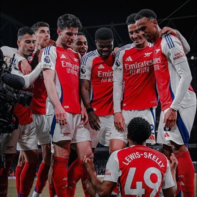 Die hard Arsenal fan|| Lover of Good Music||Everything Arsenal❤️🔥