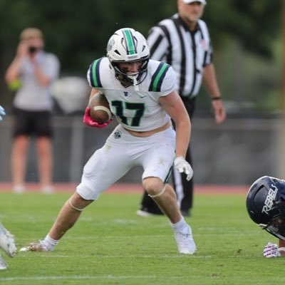 6’4/210|Class of 2027|Thunderridge High school|4.1 GPA|LB/TE|4.8 40yd|355 Squat|Multi Sport athlete 🏈🏀|Varsity highlights: https://t.co/TePSGTOPDP