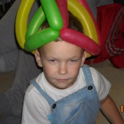 polishook_'s profile picture. 