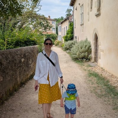 Trust Strategic Lead for MFL, mental well-being champion, lover of holidays, food and cats!