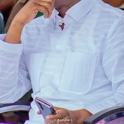 EmmanuelDeku's profile picture. 