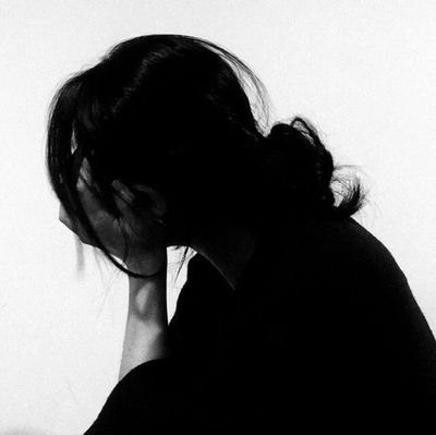 _Pain_of_Love's profile picture. 몽환 속에서 유랑하는 사람