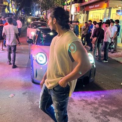 ZainKnight2's profile picture. He who chases two rabbits catches neither.
believe in Crypto.