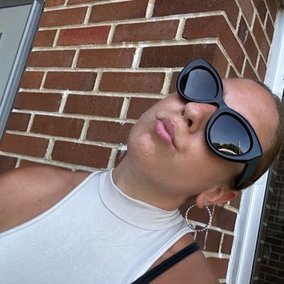 Hi I’m Hailie I’m cool and friendly I’m here to make new friends and watch reels ❤️❤️🌹