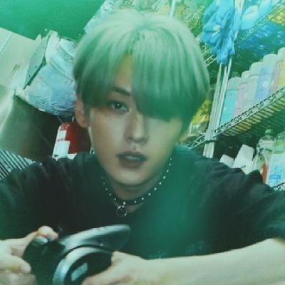 if anything, sb pls ‼️🚫DONT FOLLOW IF URE NOT GONNA INTERACT🚫‼️ rus/eng she/her skz antis/akgae dni -18