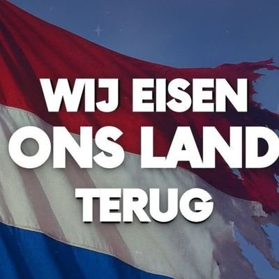 als je het eenmaal ziet is slapen geen optie meer🤐 deze omgekeerde waarheid wereld is niet de mijne🥹 toeval bestaat niet en niets is wat het lijkt #justsaying