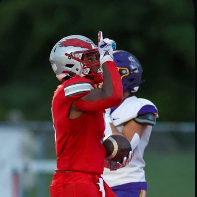God First✝️ 3rd John 1: 11| 17 D1 Offers (8 FBS 9 FCS) | C/O ‘26| 6’1 215| LB/ATH| @DJRSwework For Recruiting| @HawkenFootball 🔜 @HarvardFootball
