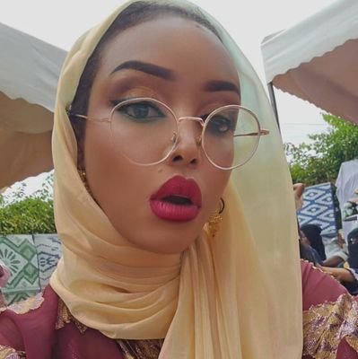 Lost my first account...unanijua.
Bad puns and Sarcasm.
Khaleed's Muse-Mbwa Kali.
I have trypophobia. Proud Borana.