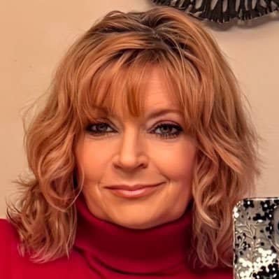 Patriot Conservative Republican Business Owner Mom & NannyMAGA AF! 💯NRA! BACK THE BLUE! PRO- LIFE!