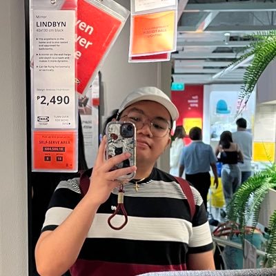 PTRP✨ I sing and songwrite! || Check out my channel at https://t.co/6kPShmiOQT New Singles Fade Away / Tinder Box out now!