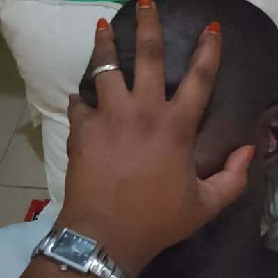 je suis ici only pour Sonko😍 mariée avec🧑🧕Mohamed Rassulillah SAWS rek ❤️🥰suma dèewé gnaanal lein ma Yallah mu baalma ci yërmandé wam kep!
