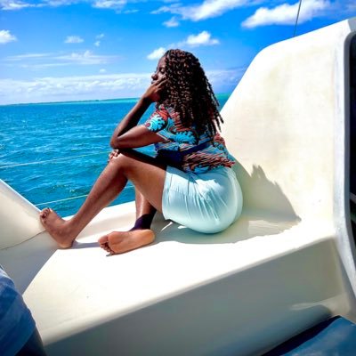 shyra_dinsey's profile picture. 