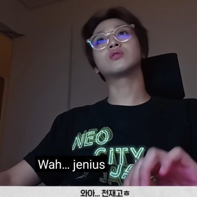 thisismebroww's profile picture. nyuhuu