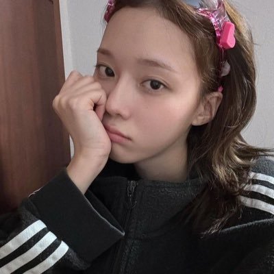 imrxszent's profile picture. I'm a girl 𝓵ove #nct #aespa🫖 ೀ 🐟 , 𖦹 Daily life of 🅰️fan 𝓦ith @ imrxszent ( 🤳🏻! ✿ )