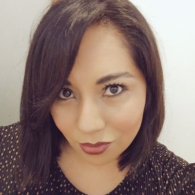 Directora Jurídica | Sofisticada Diva 🐈⬛ | Gatos, libros y rock&roll
Escribo en La Gatería: https://t.co/byAgmn8N7H