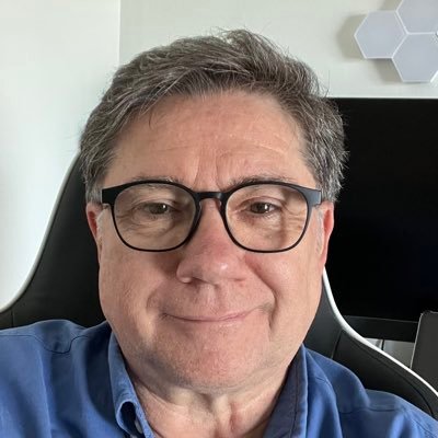 Socio en PeopleArt. Consultor, Formador en habilidades directivas e inteligencia emocional. Coach de Sistemas Relacionales.