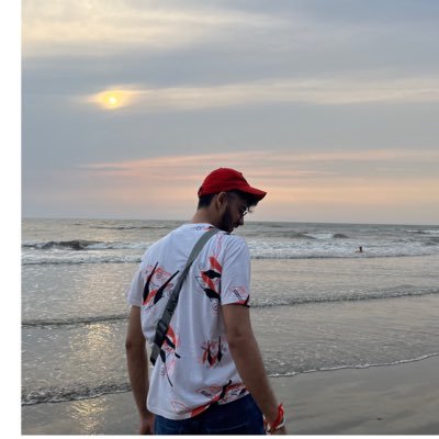 Have been around the sun 24 times 🚀 | Zomato skills 💯 | Entrepreneurship/ Startup: will let you know, abhi kai liyai funding nhi hai | Postgrads on the way🤓