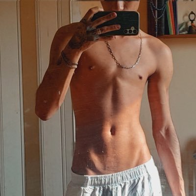 el_tushar's profile picture. #leo 
#nudists 
#biSexual