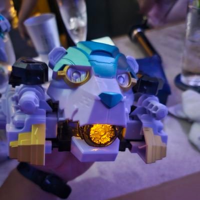 kazakura_reiya's profile picture. 「ランプライトシアター」”芝居”担当/特撮 スーパー戦隊・仮面ライダー/さちのさん🫶/重度のケモナー/ONE PIECE/ダンロン/NARUTO/北斗の拳/ぬら孫/メイドラ/キングダム/無双シリーズ/ペルソナ3・5 /ヒプマイ /A3！