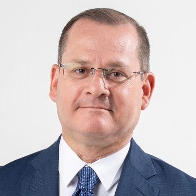 🇵🇦Veraguense, Abogado, Vicealcalde de Panamá en Licencia, ex Embajador en Paraguay, Ecuador y Rusia. ex Director de Contrataciones Publicas.