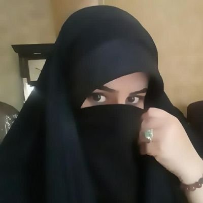 دخترسیاسی بهتر از پسر سیاسی است
مردان انگار برای حضور در معرکه سیاست به دنیا می آیند
اما زنان در این میدان #منت میگذارند که
پا در آن می نهند