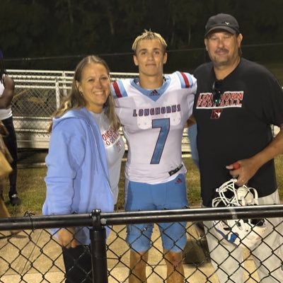 Proud special needs, sports and foster mama. 💙❤️
