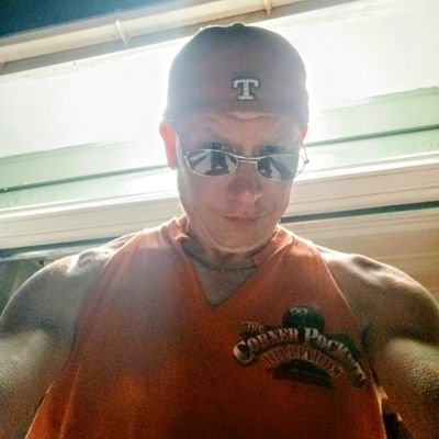 Sports Enthusiast, Gamer, Bar Sports Contender, Entertainment Aficionado and Pro at Random Stuff...and Things.
Bigo id#: theDexx