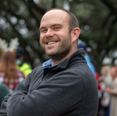 Native Texan, San Marcan, LBJ '14🤘🏼, State Worker, Union man, lover, partner, friend, reader, ally, naturalist, Democrat.
My views are my own.
⭐🇺🇲