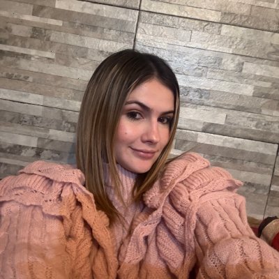 tokkitda's profile picture. makeup on, walls up🐰 main: @eviecutiepie