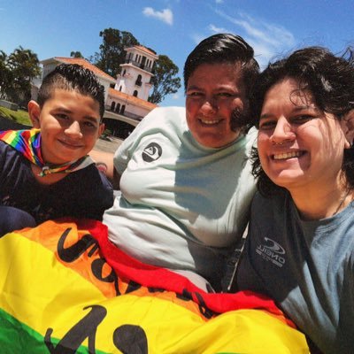 LGBT 👭🌈🌈
Casada con la mejor (N)
08-08-16
Dirty Dom Supporter
Proud Mosher
Follow Mami Rhea and Dom in Here 👇
@DomMysterio35
@RheaRipley_WWE