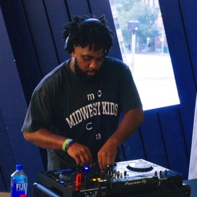 DJ | competitive fighting game player for @GFinalsGaming @STierGamingco | #longliverocc