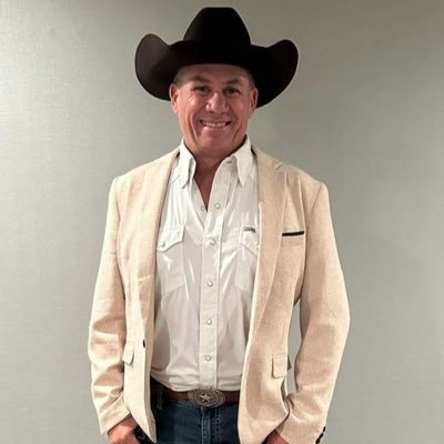 USMC WAR VETERAN 1992-2008 (Somalia & Iraq)..Owner/Producer/Publisher at @jjranchprod. .🤵♂️@Jackie_Hovorka #LGM #TRUMP2024