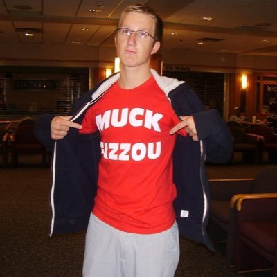 6’9’’. KU Alum. Work in Tech. Roy Williams bball camp graduate. Travis Goff’s drinking buddy. Once took a shot with Todd Reesing.