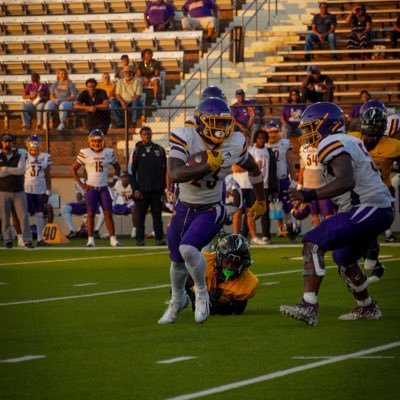 5’10 Rb 200lbs #JucoProduct @GoConqs December 25’ Grad