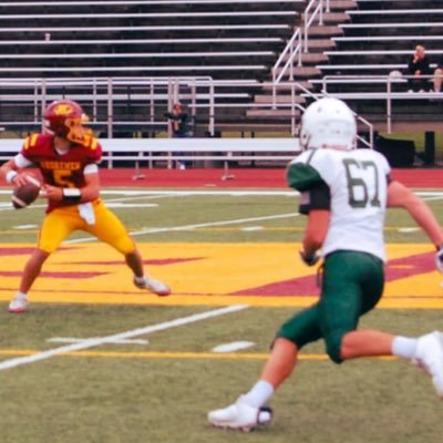 Lake catholic C/O 29 | LT/DE 6’0 170 |🏈🏃🤼🏋️| personal | 440-679-6626 | 375 squat | 455 T deadlift | 225 bench | 425 sumo |braylendunham323@gmail.com