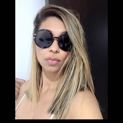 Angelicaburitor's profile picture. 🚧