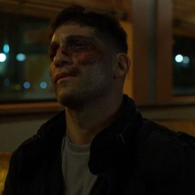 is minic a bhris béal duine a shrón — he / him.