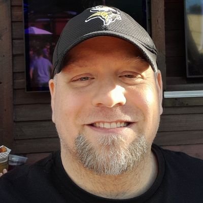 A Former 501 3c Non-profit that helped minor leaguers, now just the creators personal page. Dad, Hubby, Minnesota Sports, Marvel Movies, and Dating shows!