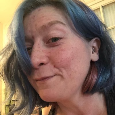 white. queer. non-binary, she/they. c-ptsd. mctd.
disabled. disaffected. dissident.
earnestrs . bsky . social