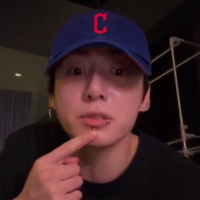 bts enjoyer. brayan rocchio apologist. steel city guards fan ⚢