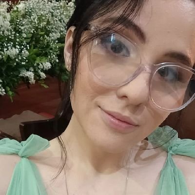 esposa do Robson - meu amor, mãe da Elaine, filha de Deus, metodista, operadora do direito e téc de segurança do trabalho, fã de WWE e leio uns livros legais