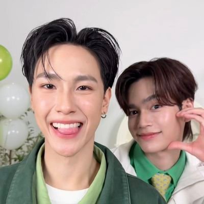 มีมี่ชาวมาเลเซีย #junniorrs #markjtrn #จูเนียร์มาร์ค #juniormark #jummo #shinerisefancon 💙💛