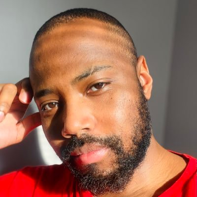 he/him | Award-Winning Illustrator | Gr. Designer | Writer | ISTAR WIELDER (Comic) 'A story about turning fear into power 🔜 | Inquiries: hello@imjayhero.com
