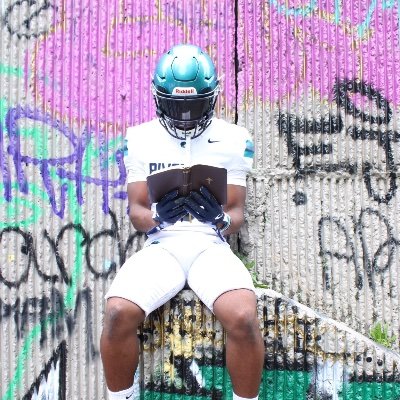 5’8 170lbs | C/o 2027, RB/CB | Auburn Riverside HS | 3.95 GPA | Email - Emediong08@outlook.com