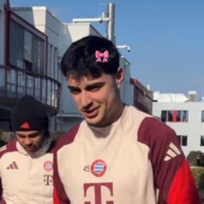 👀⭐️ — ꒰ bayern aleksandar pavlovic / josip stanisic — happy nicolo savona happy life ꒱ ⋆ 🐰🎀